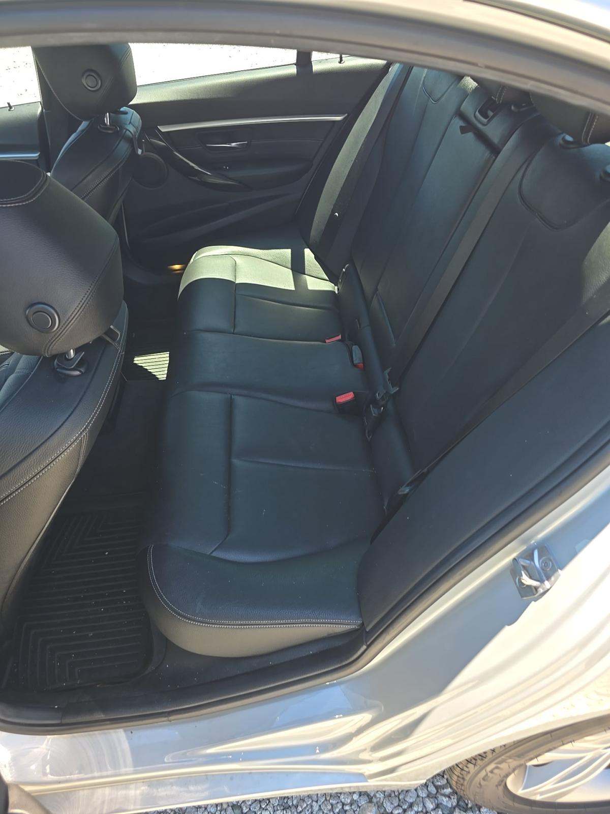 2018 BMW 3 Series 330i RWD