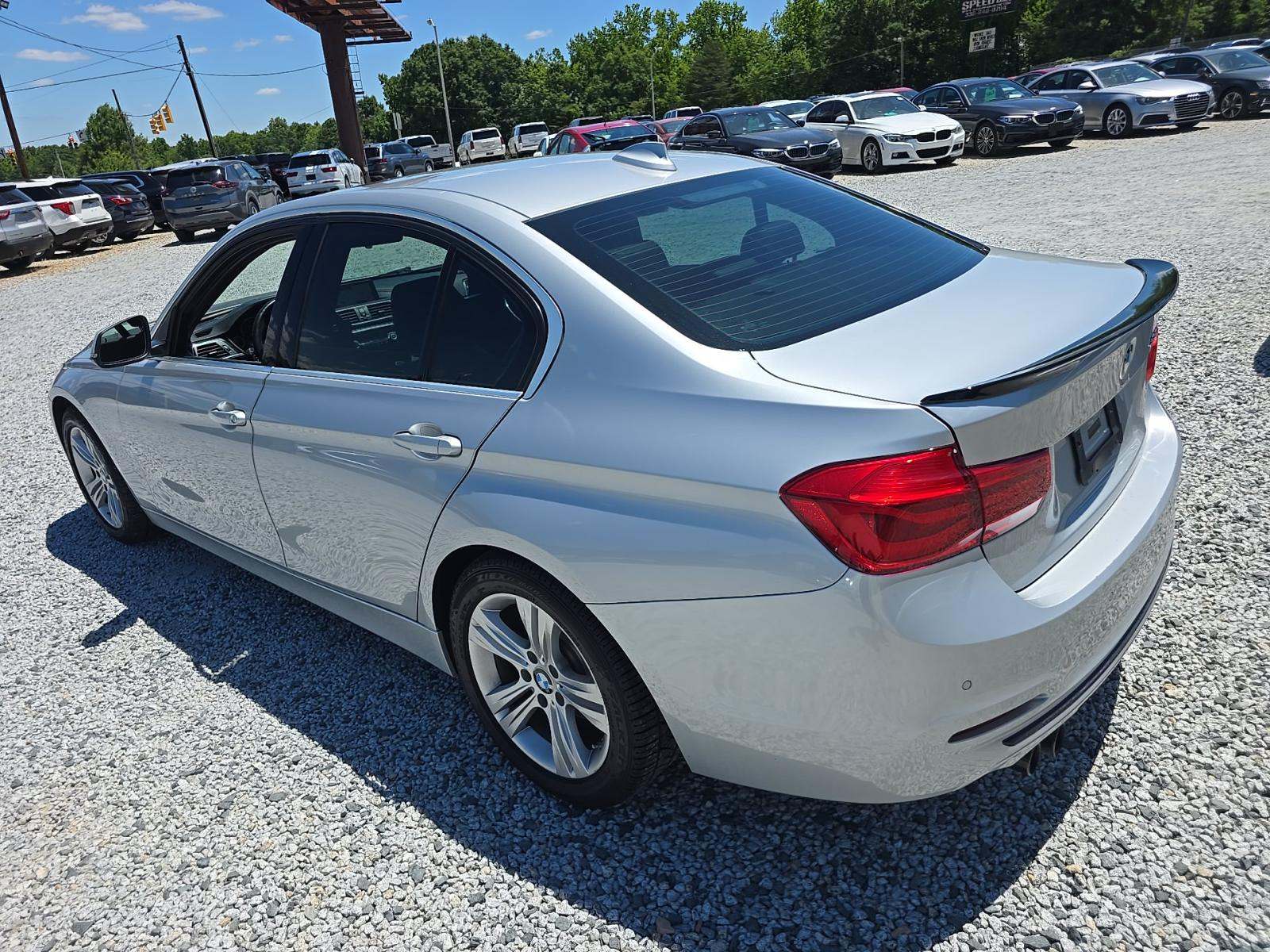 2018 BMW 3 Series 330i RWD