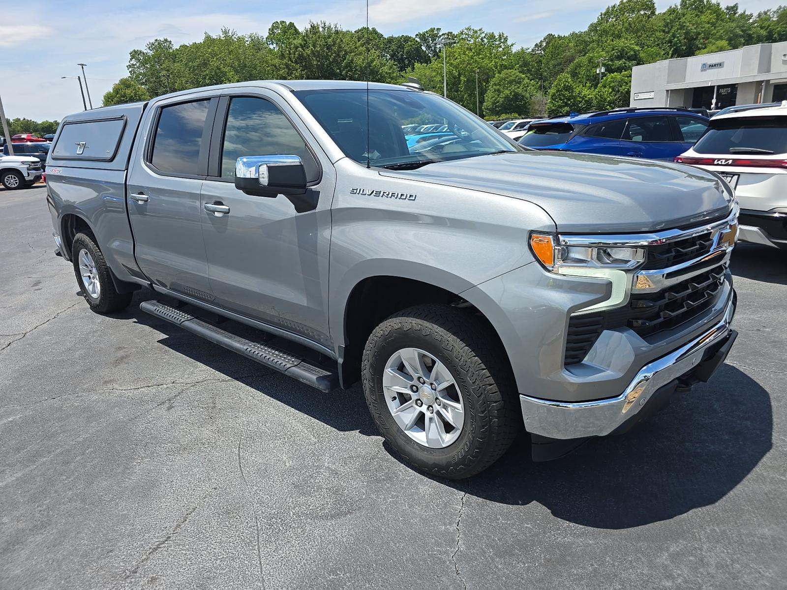 2024 Chevrolet Silverado 1500 LT AWD