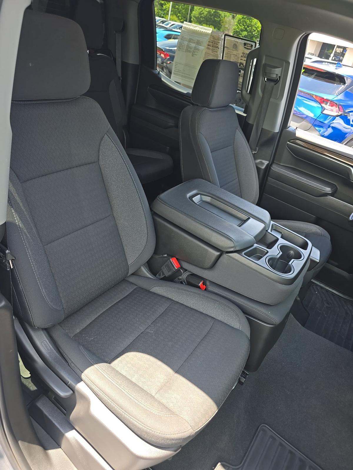 2024 Chevrolet Silverado 1500 LT AWD