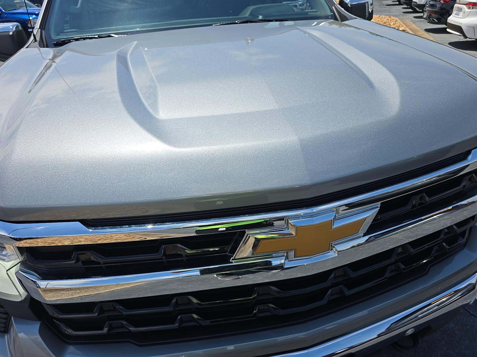 2024 Chevrolet Silverado 1500 LT AWD