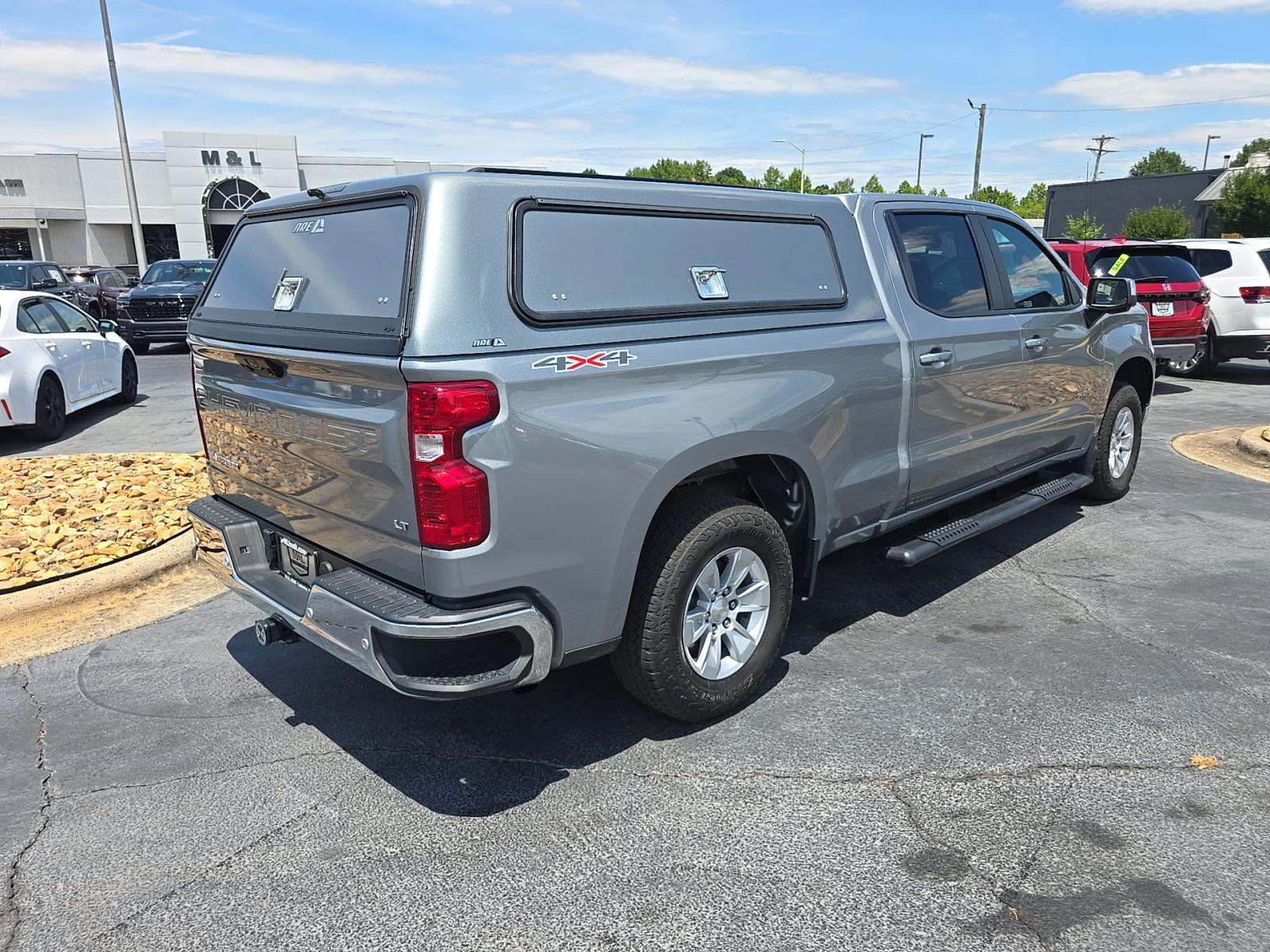 2024 Chevrolet Silverado 1500 LT AWD