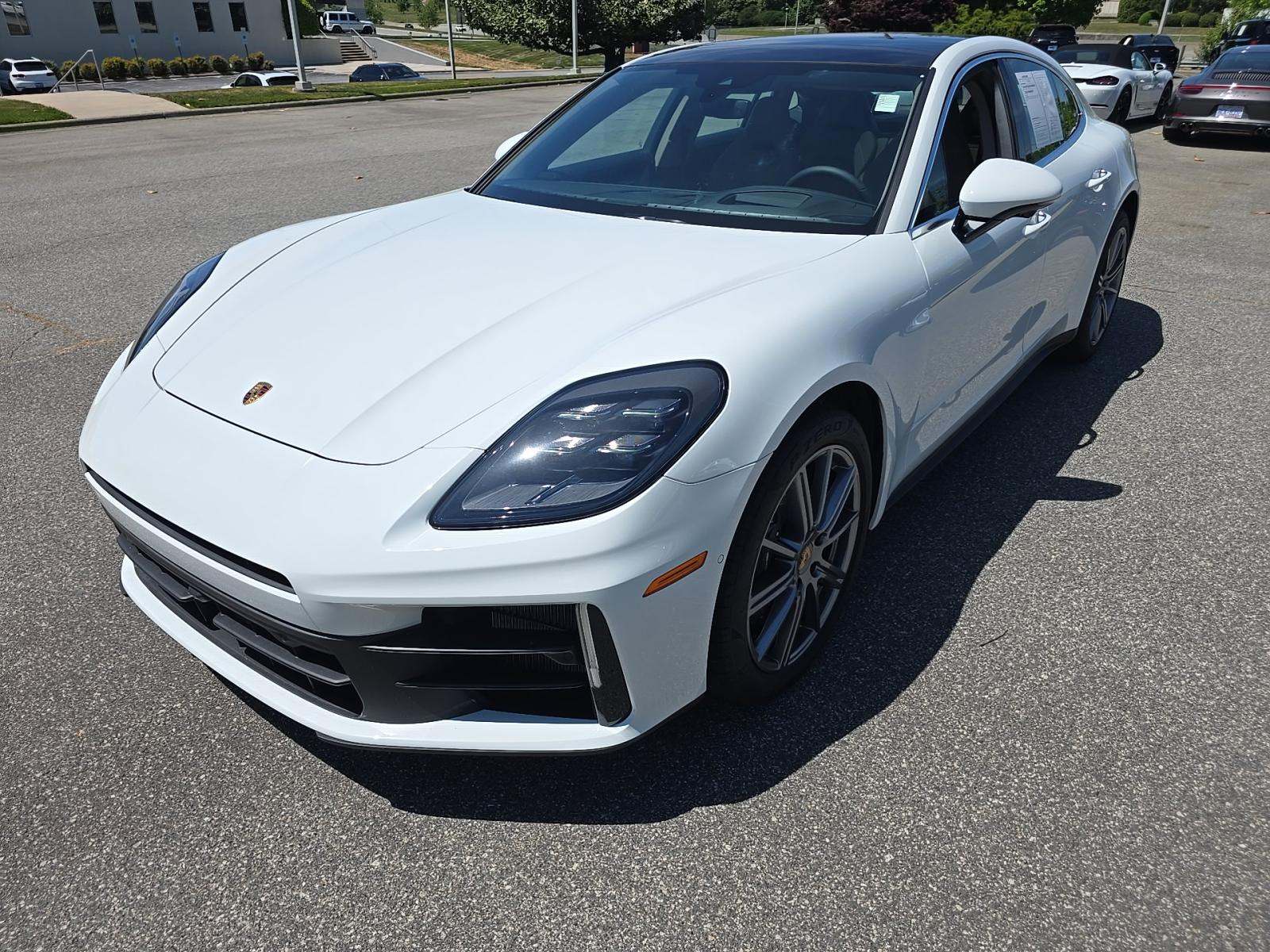 2025 Porsche Panamera Base RWD