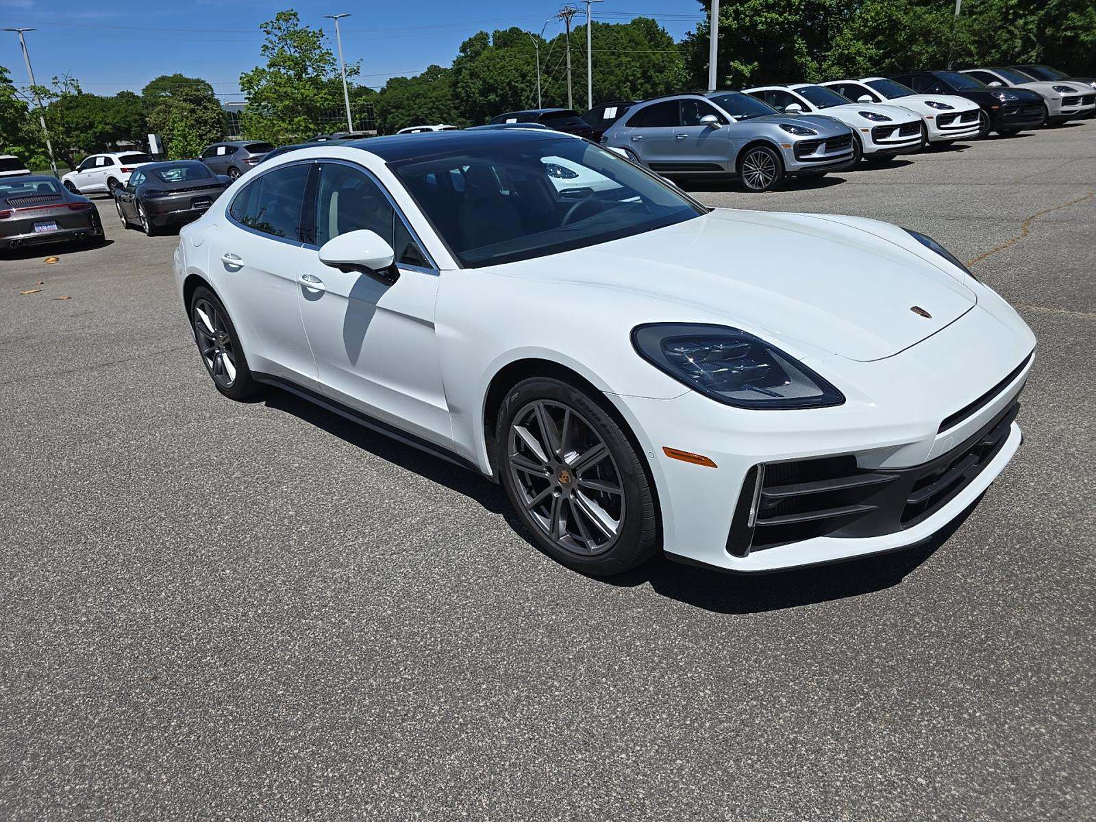 2025 Porsche Panamera Base RWD