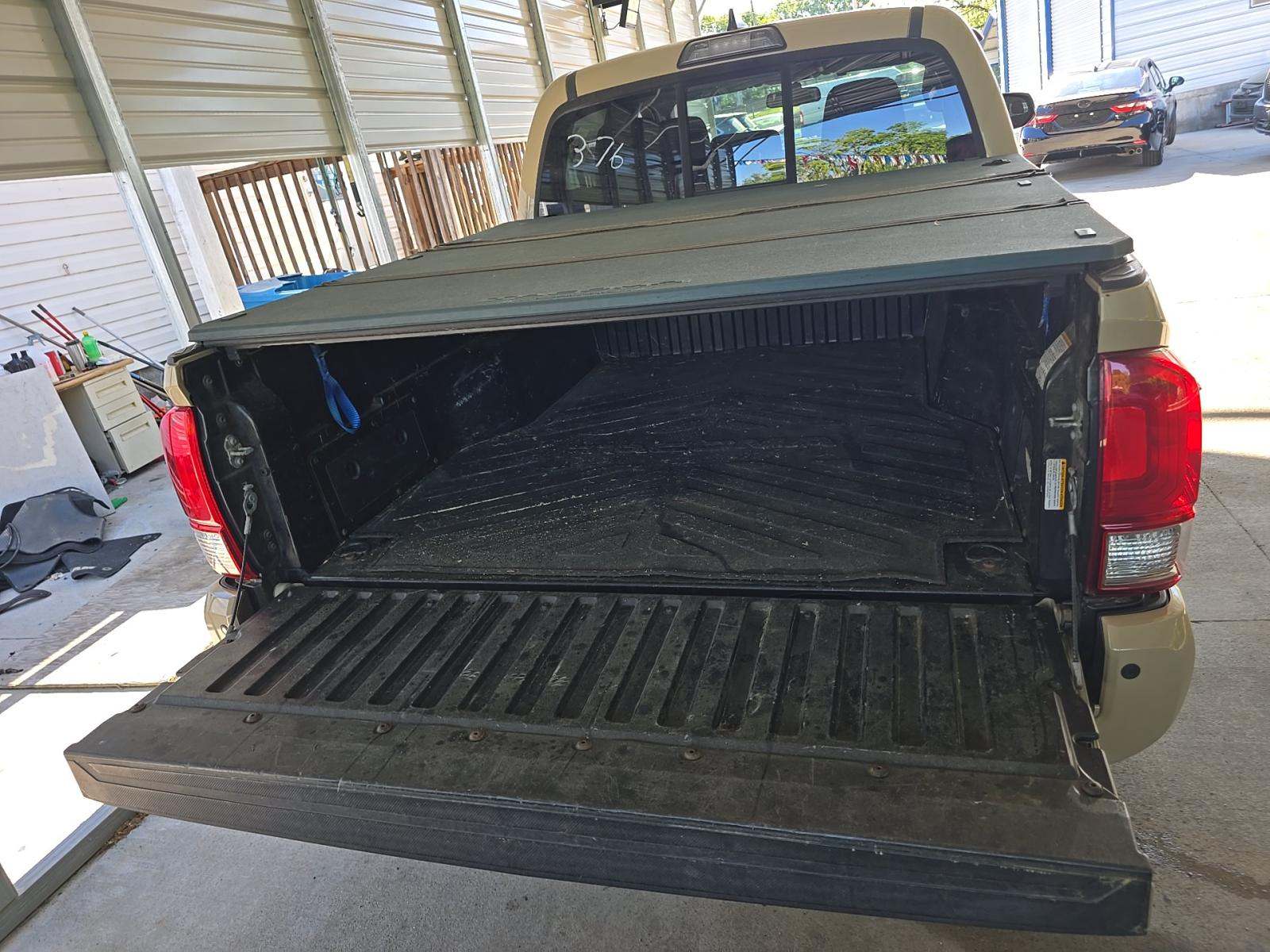 2016 Toyota Tacoma TRD Sport AWD