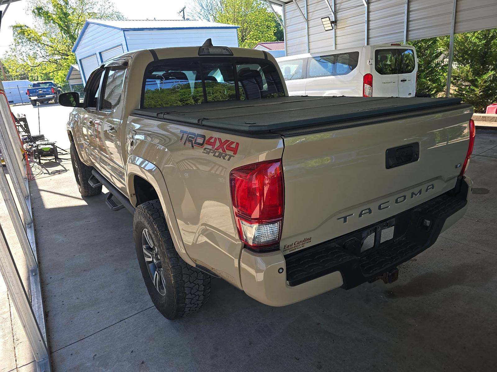 2016 Toyota Tacoma TRD Sport AWD
