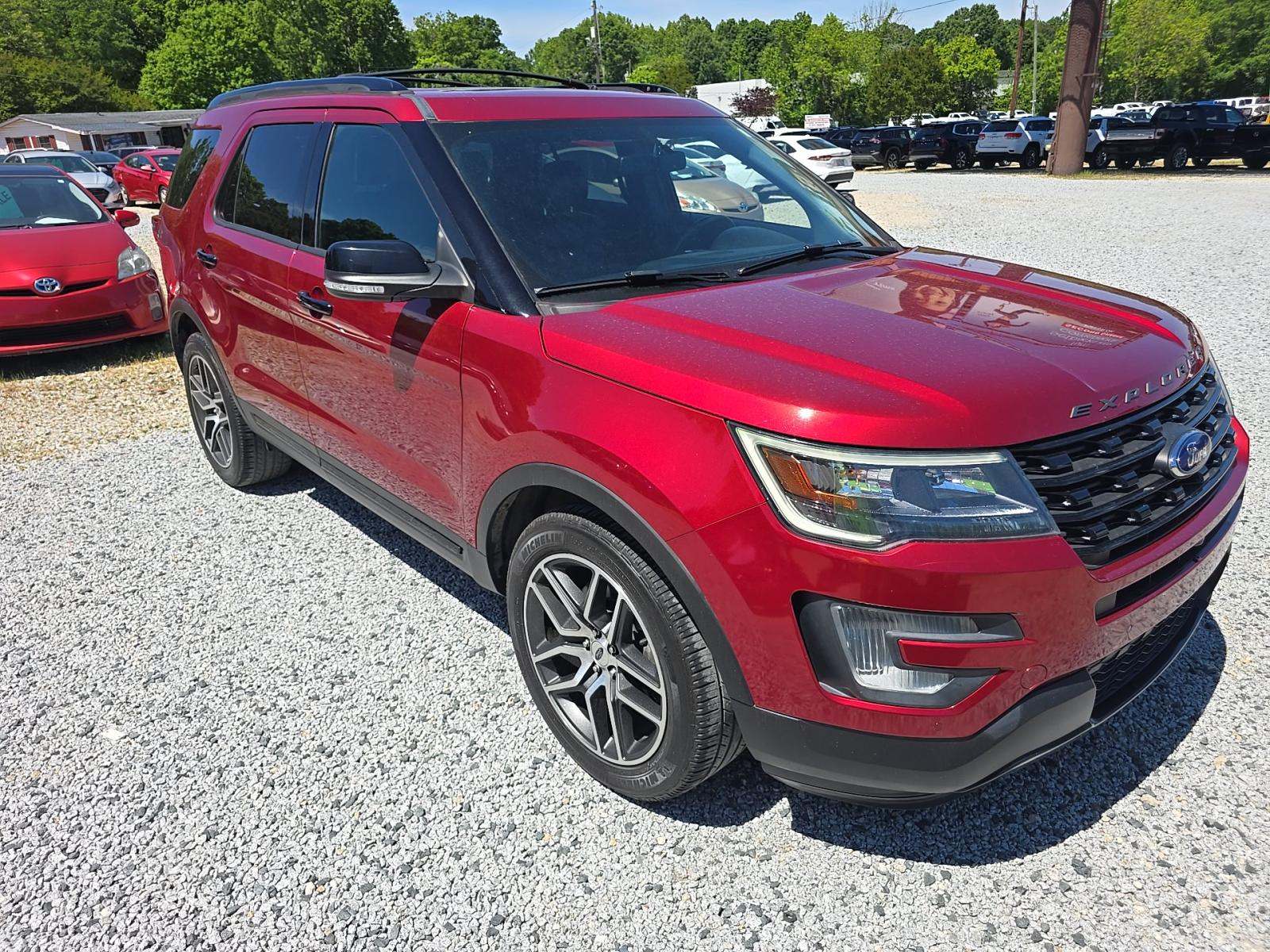 FORD EXPLORER - 4