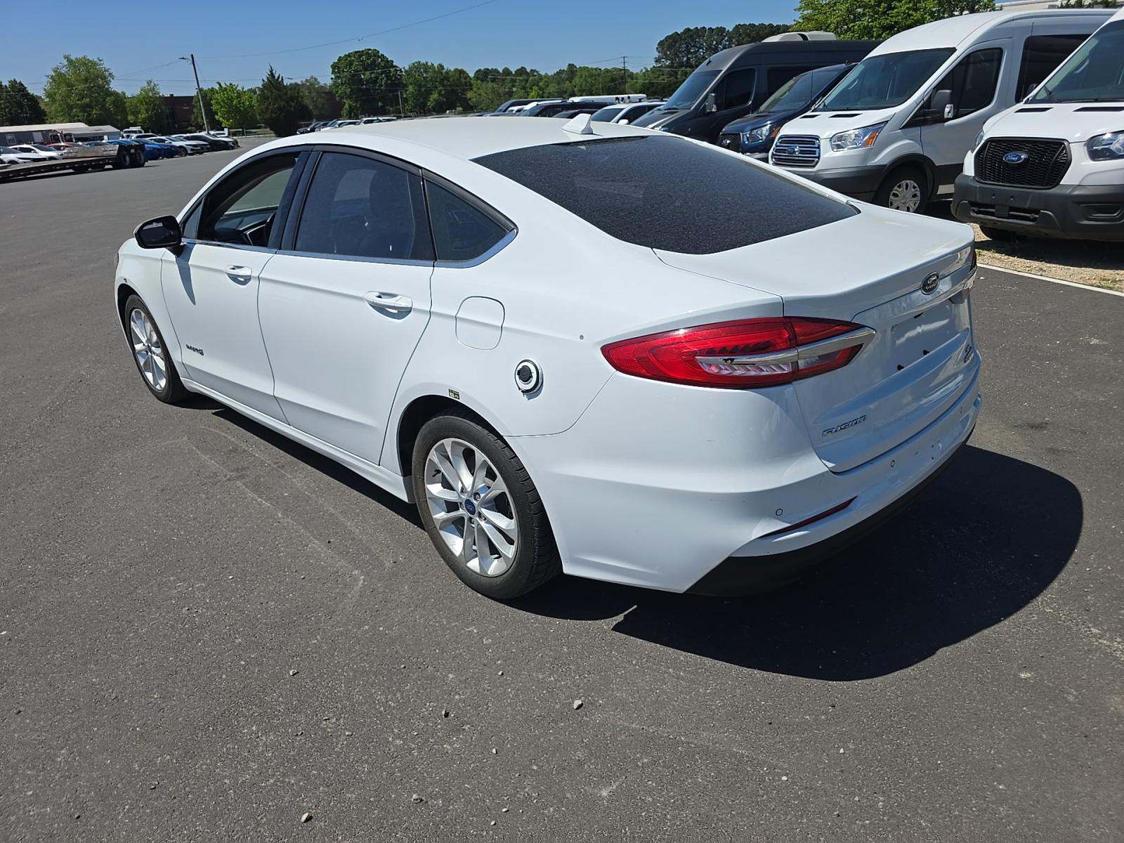 FORD FUSION - 2