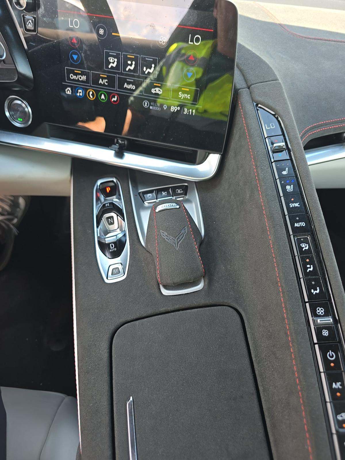 CHEVROLET CORVETTE - 10