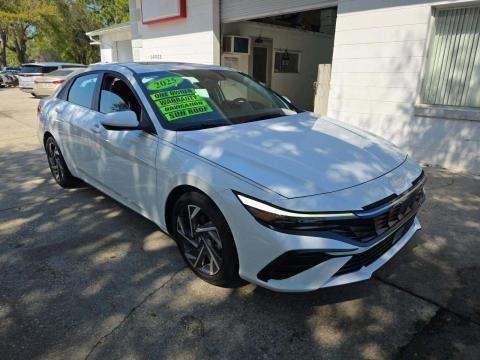 HYUNDAI SEL CONVENIENCE - 4