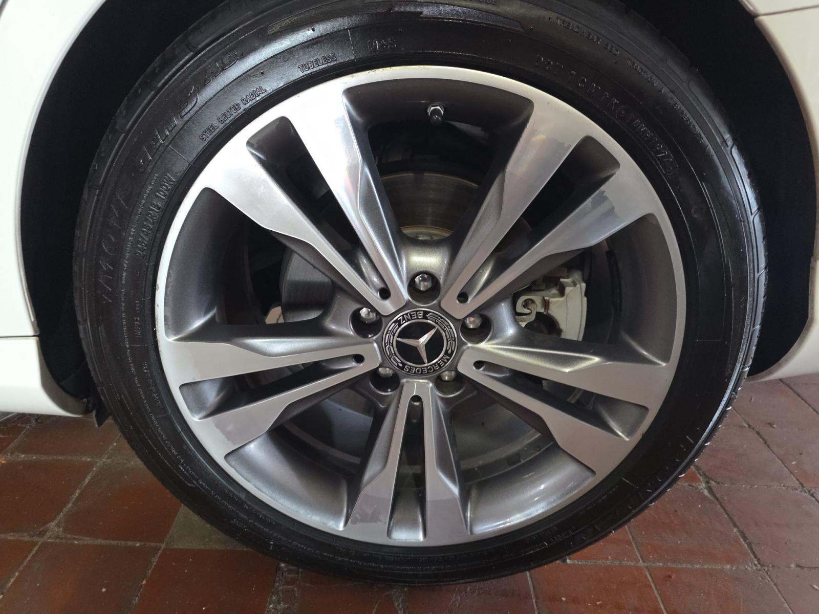 2019 Mercedes-Benz C-Class C 300 RWD