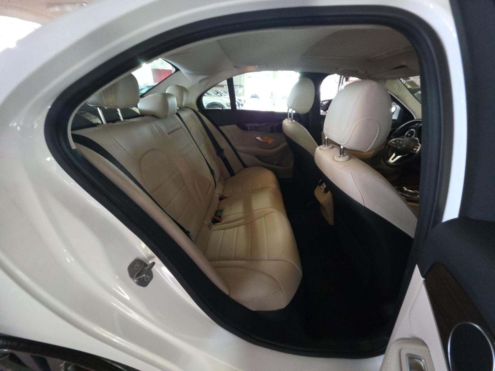 2019 Mercedes-Benz C-Class C 300 RWD
