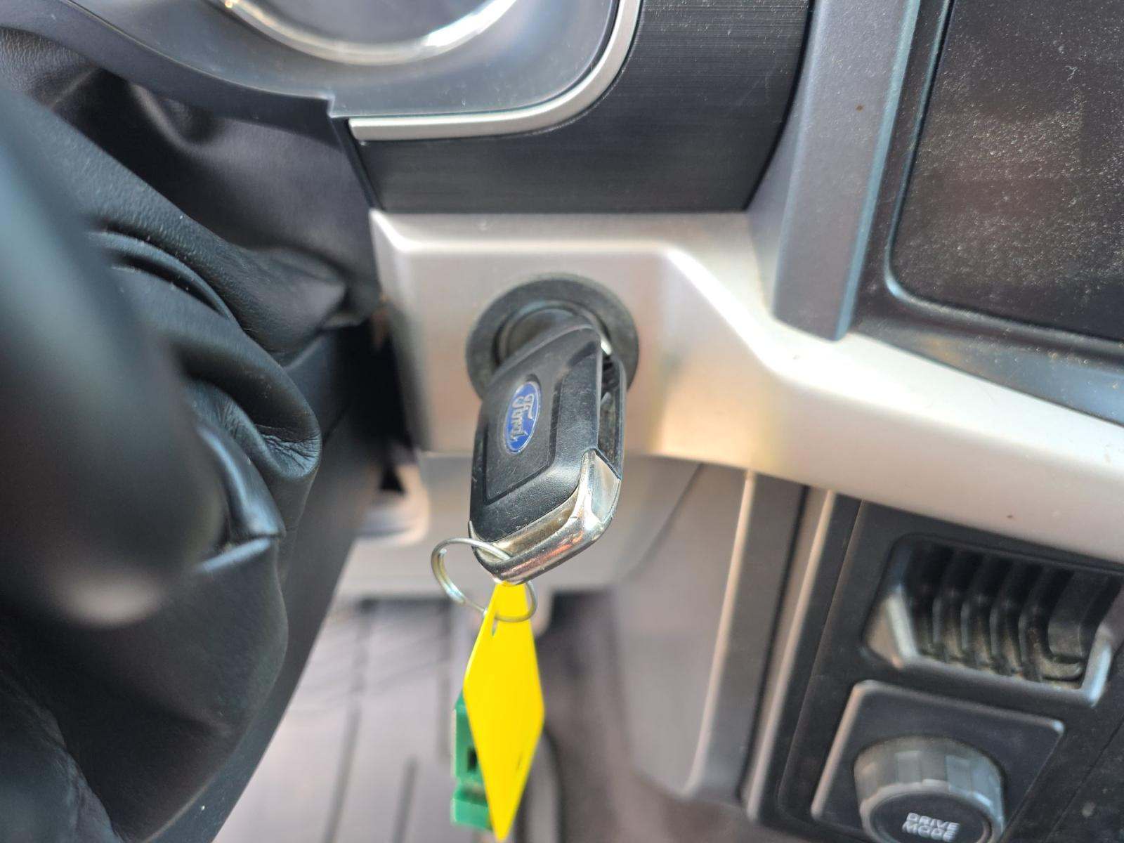 2021 Ford F-150 XLT RWD