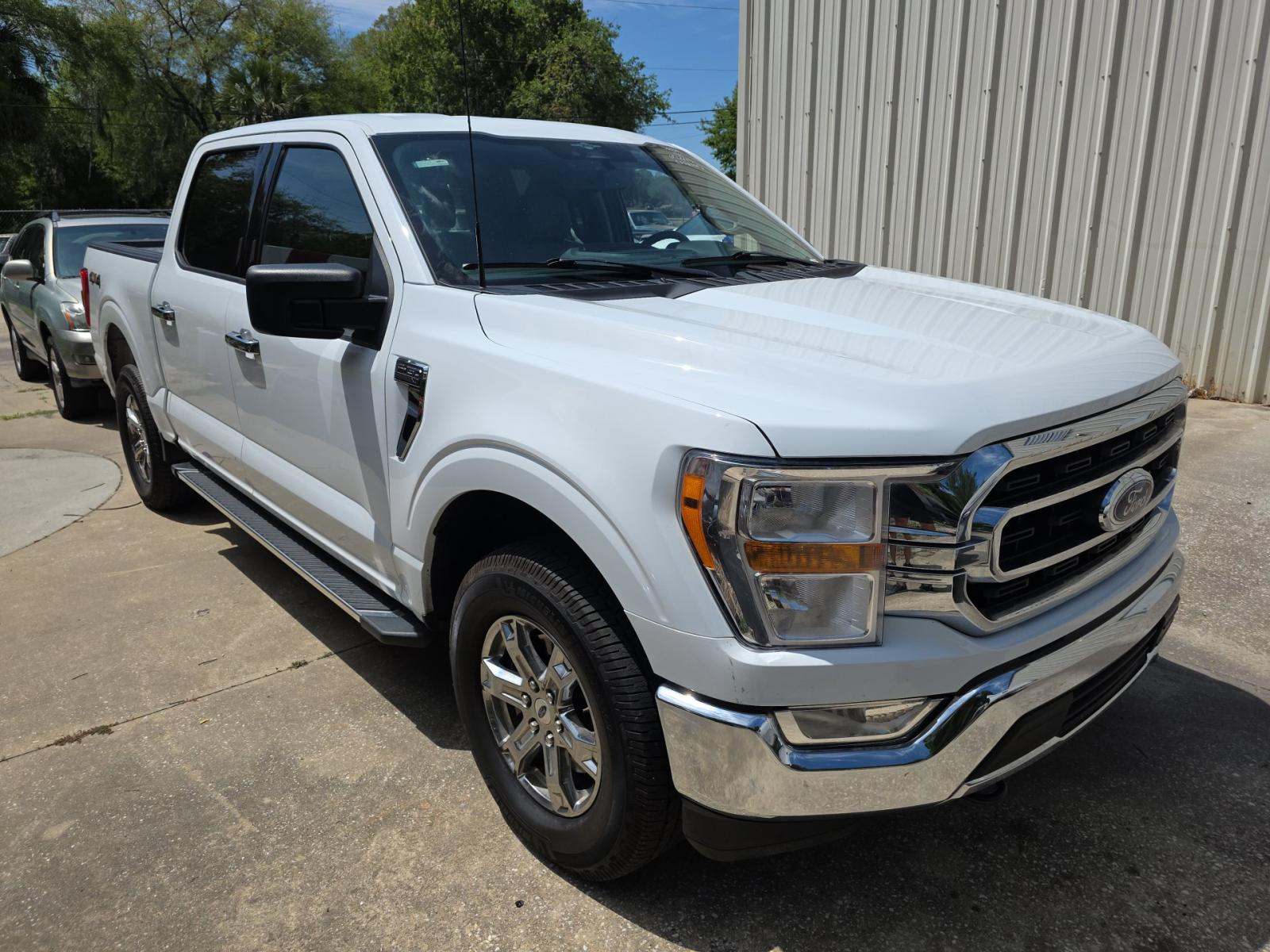 2023 Ford F-150 XLT AWD