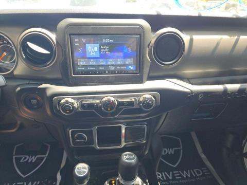 JEEP UNLIMITED SPORT - 10