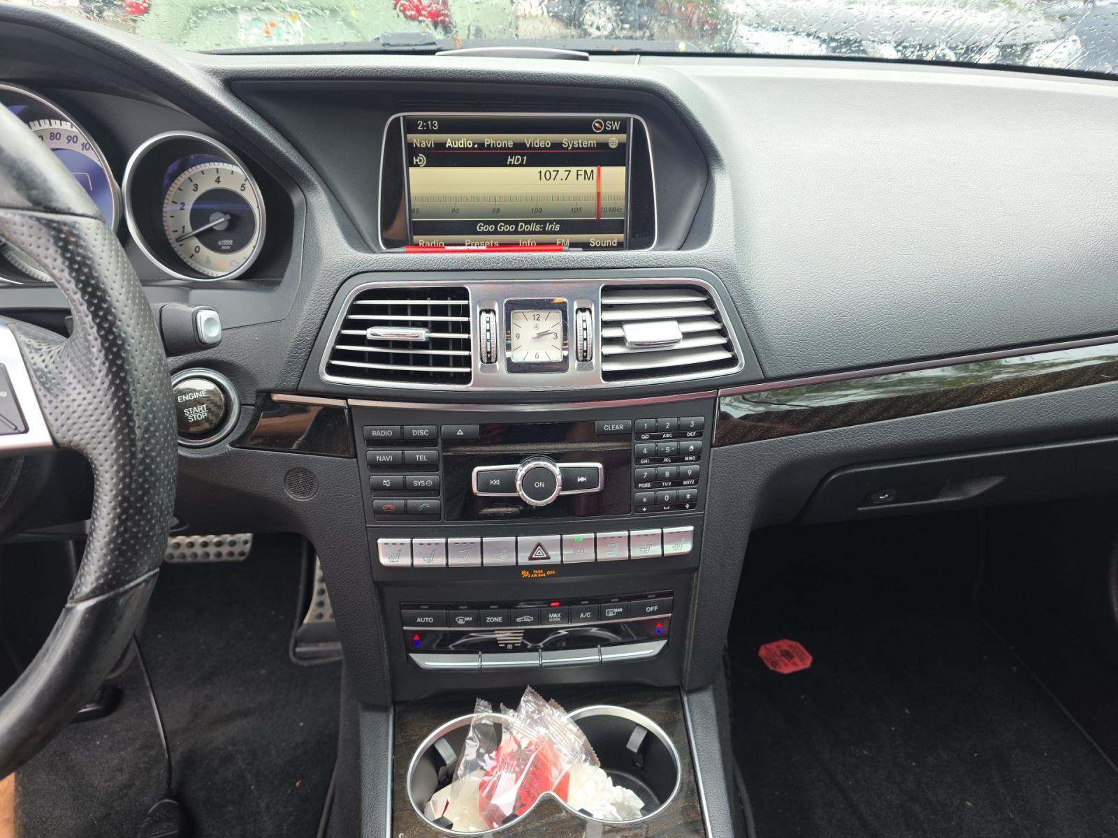 MERCEDES-BENZ E-CLASS - 10