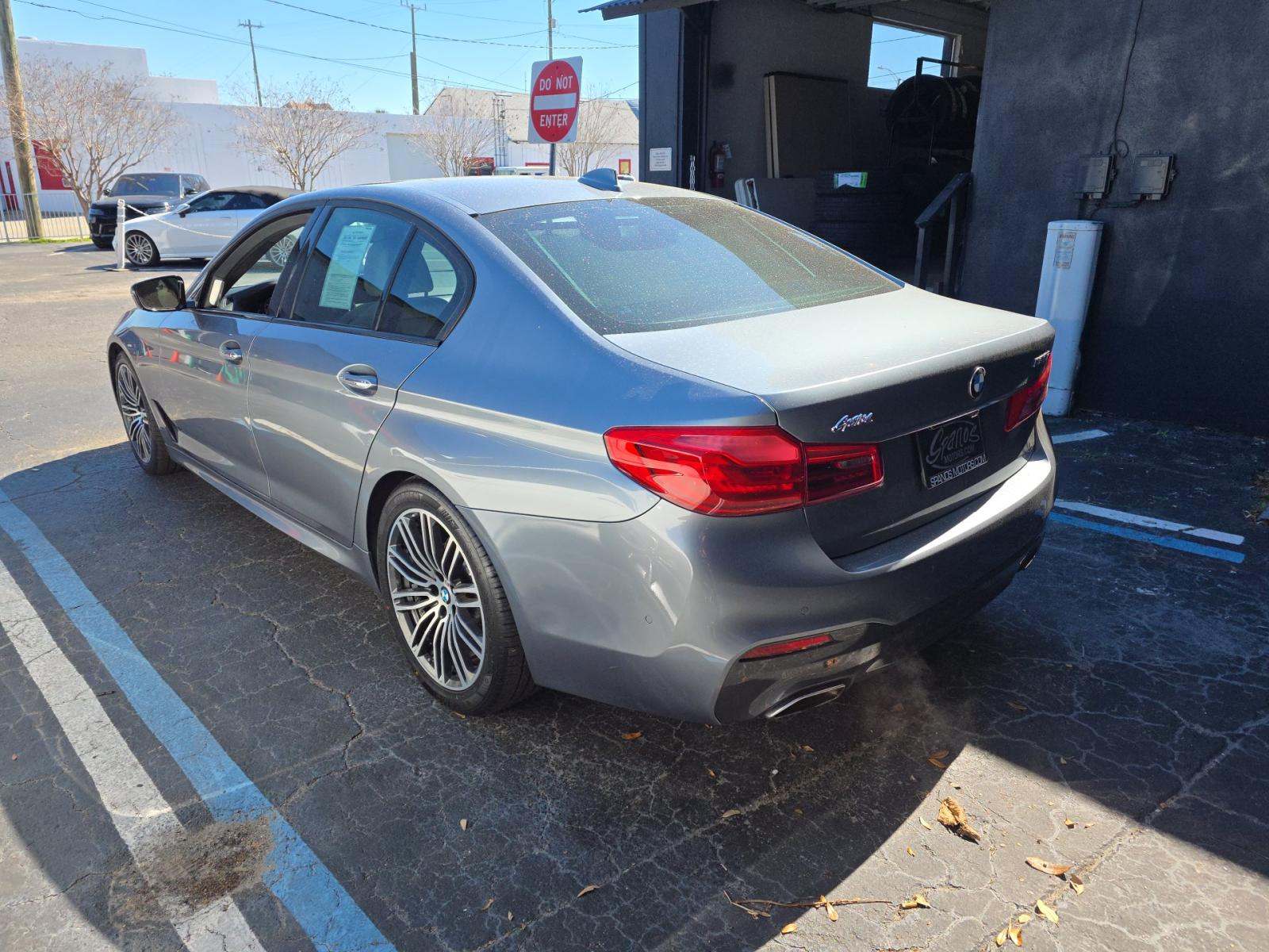 2017 BMW 5 Series 530i RWD