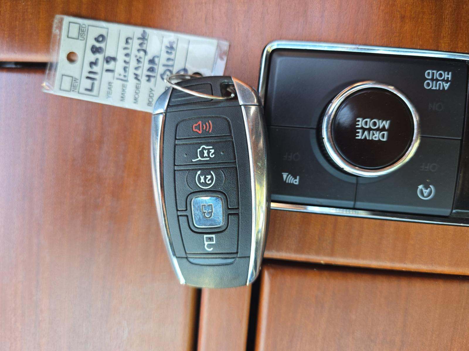 2018 Lincoln Navigator Select RWD