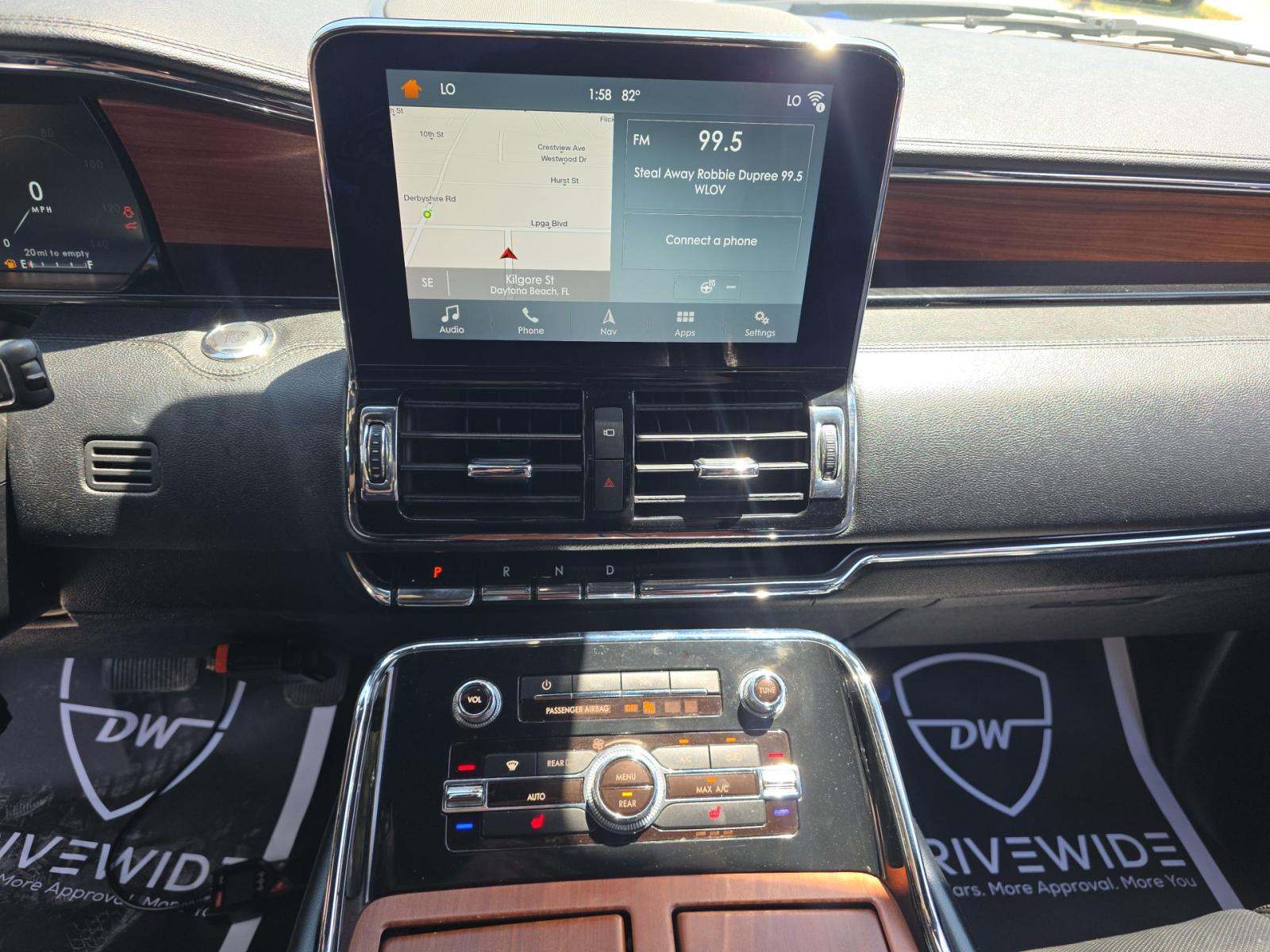 2018 Lincoln Navigator Select RWD