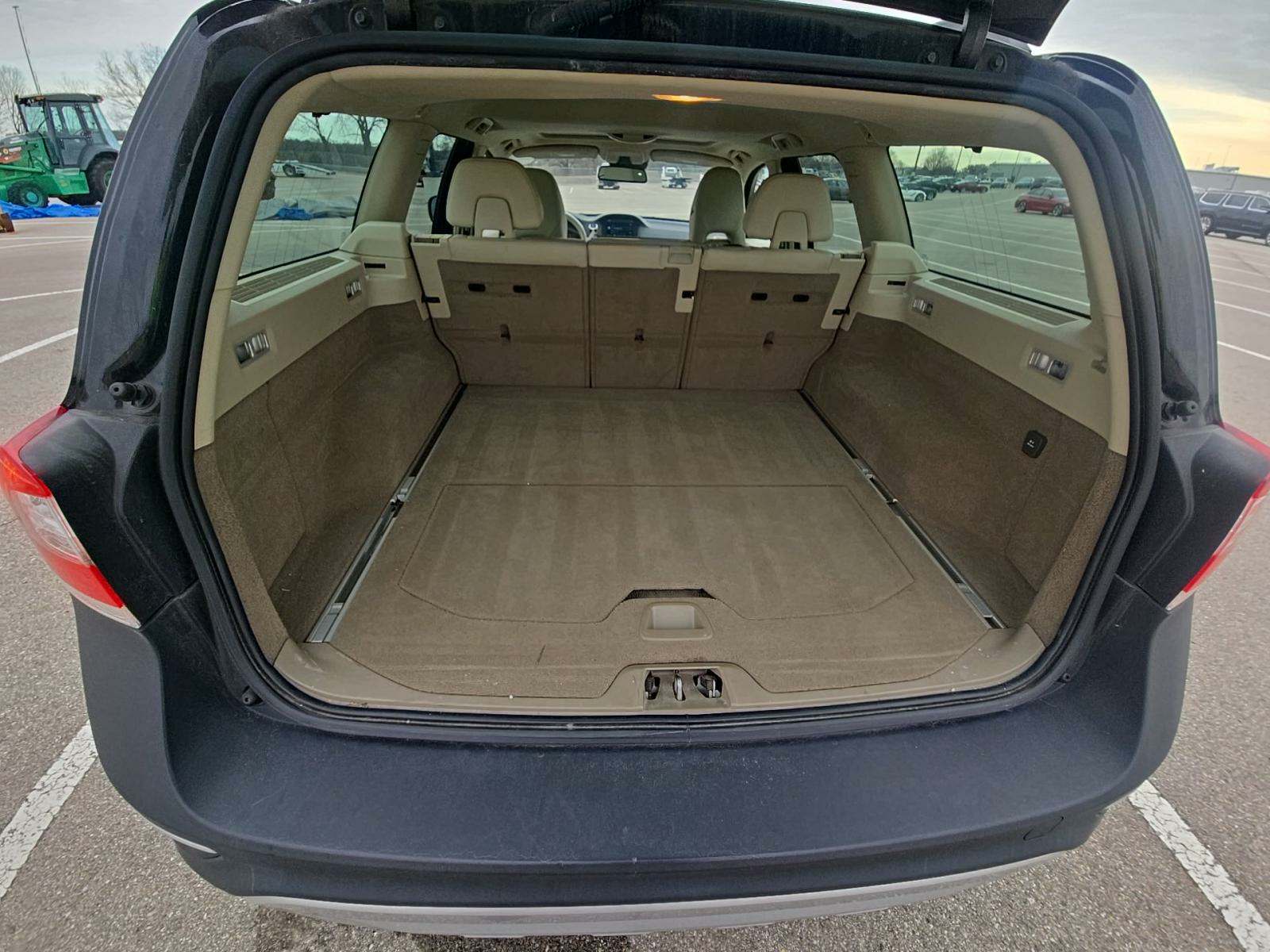 2015 Volvo XC70 3.2 Premier Plus AWD