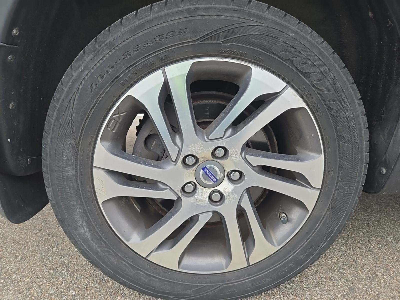 2015 Volvo XC70 3.2 Premier Plus AWD