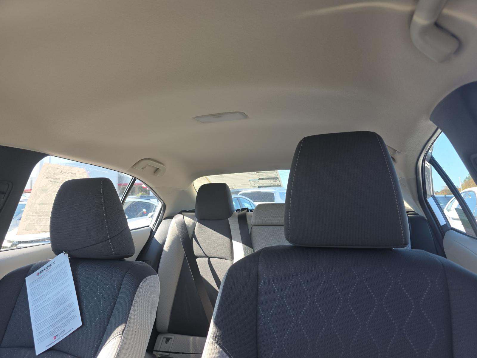 2025 Toyota Corolla LE FWD