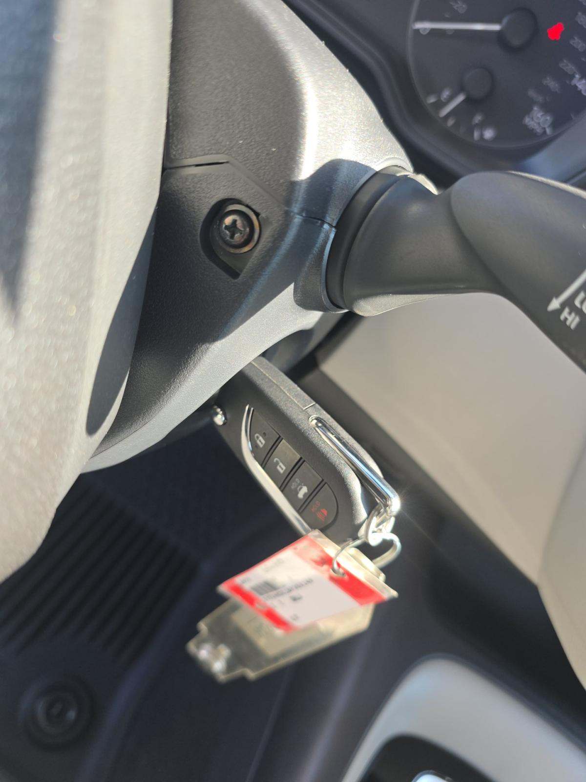 2025 Toyota Corolla LE FWD