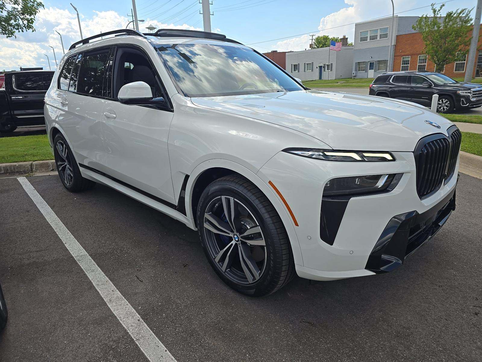 2024 BMW X7 xDrive40i AWD