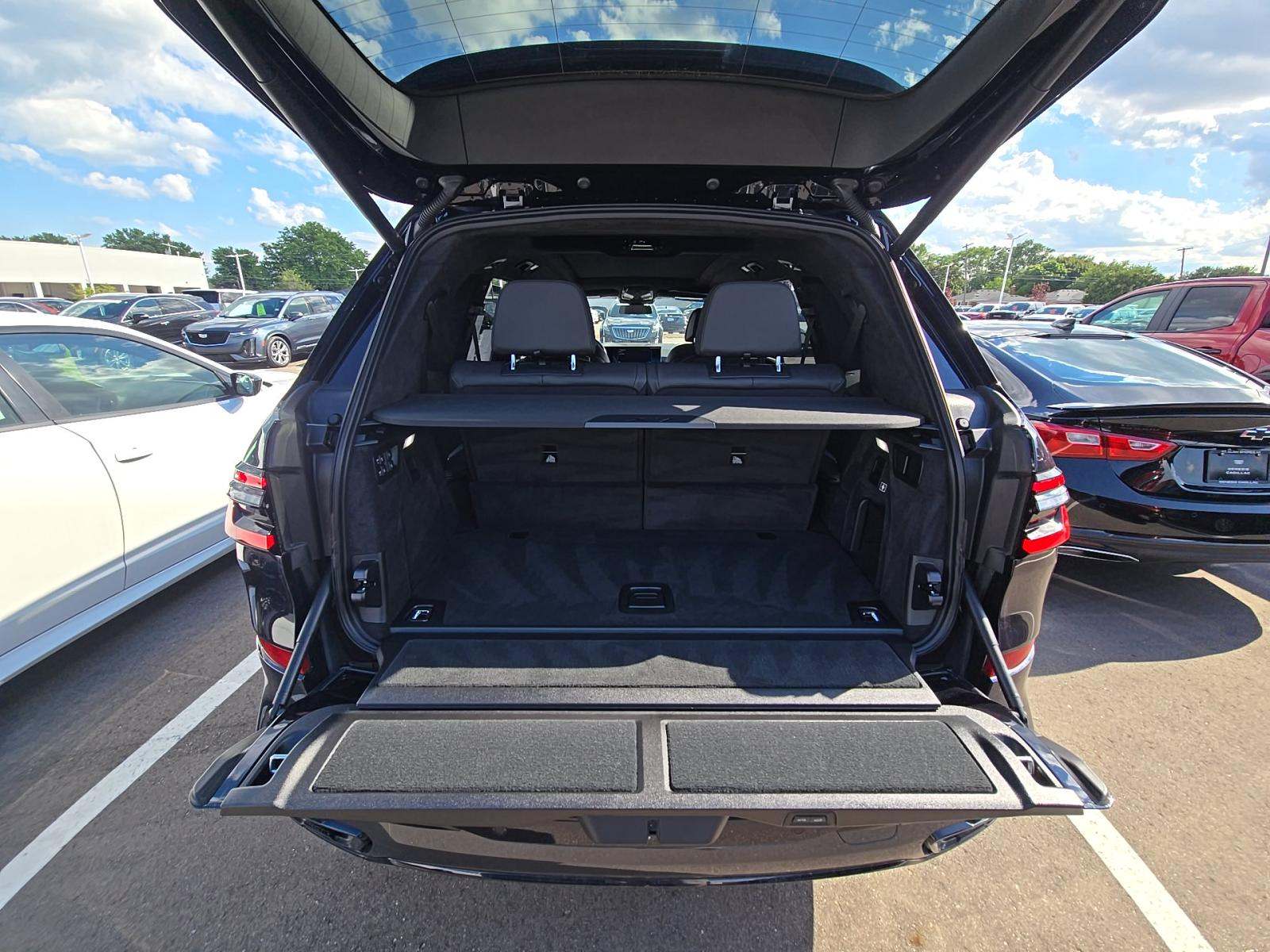 2024 BMW X7 xDrive40i AWD