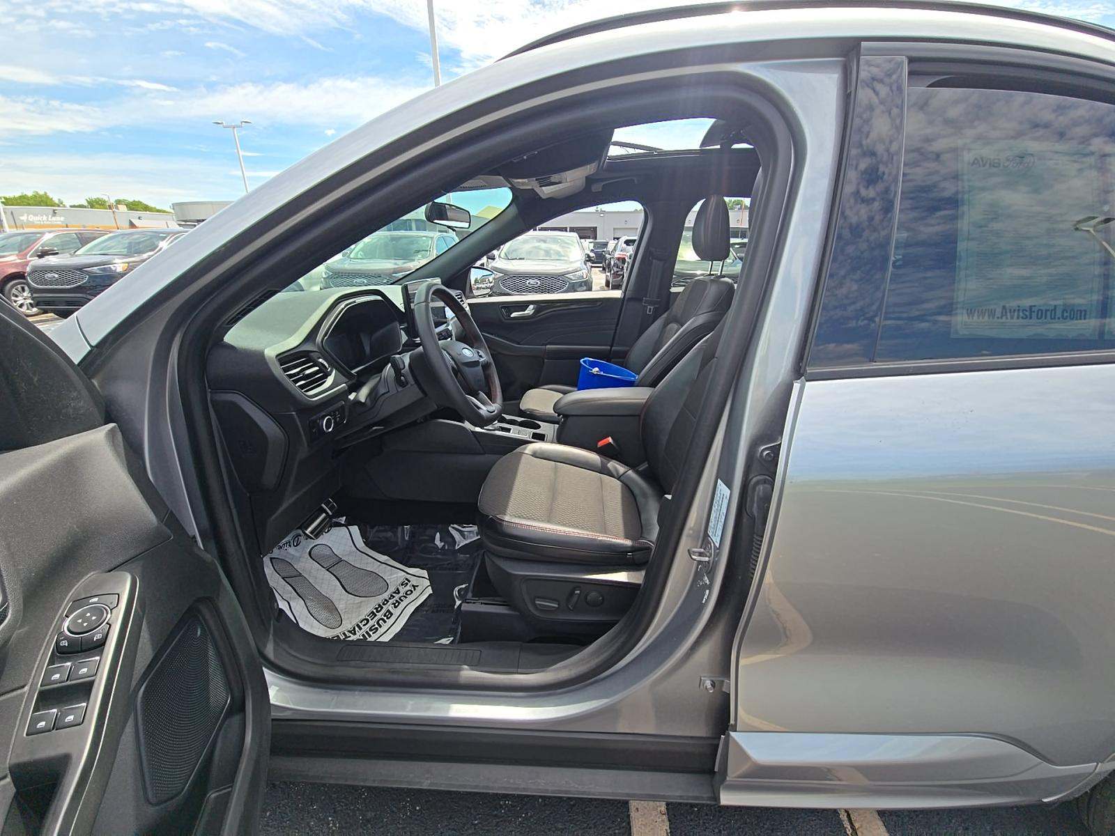 2024 Ford Escape ST-Line AWD
