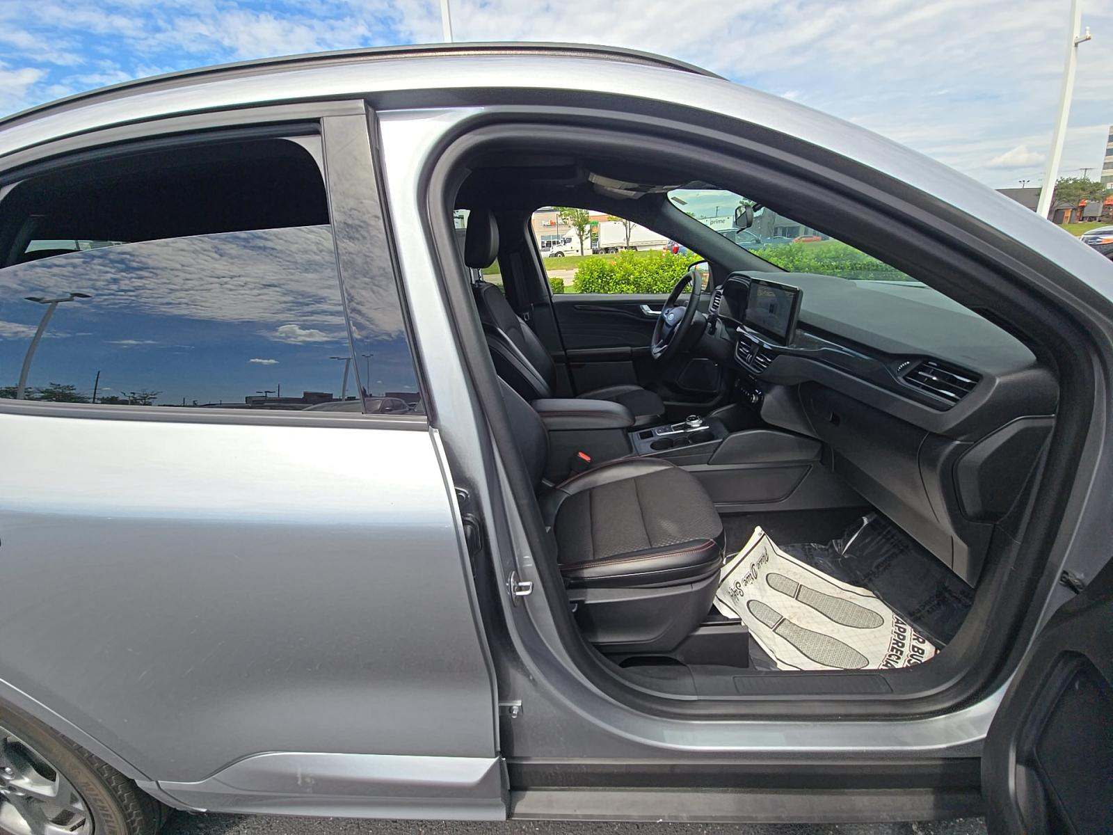2024 Ford Escape ST-Line AWD