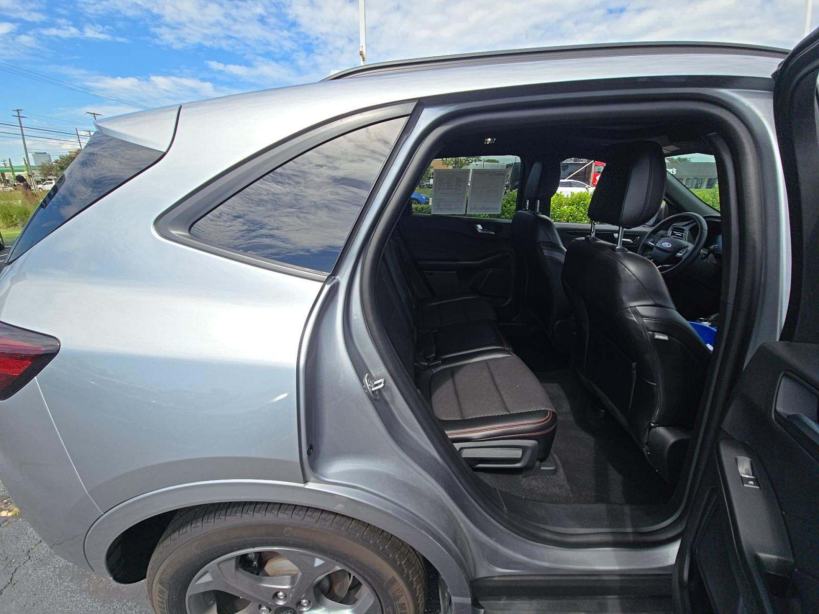 2024 Ford Escape ST-Line AWD
