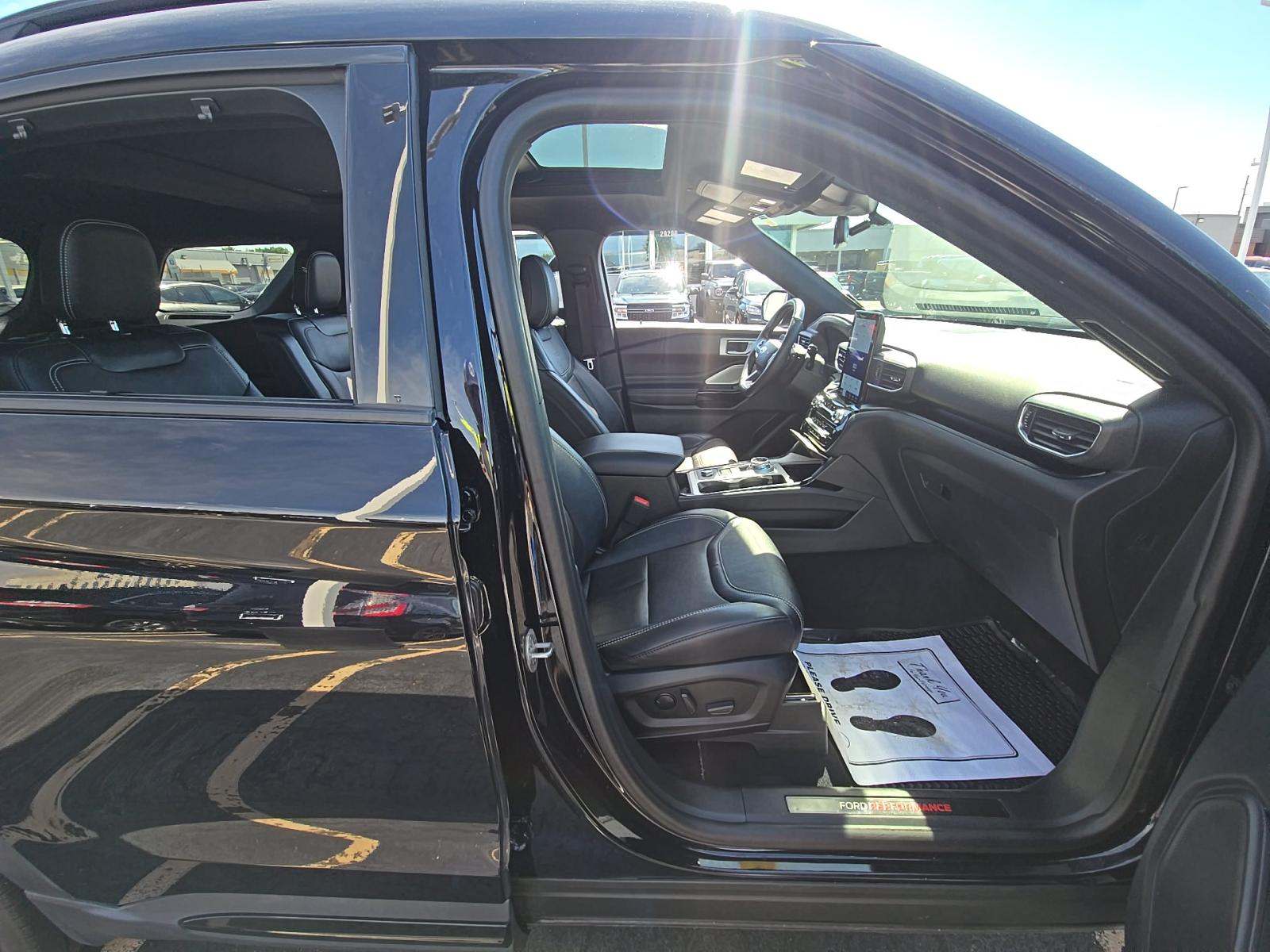 2023 Ford Explorer ST AWD