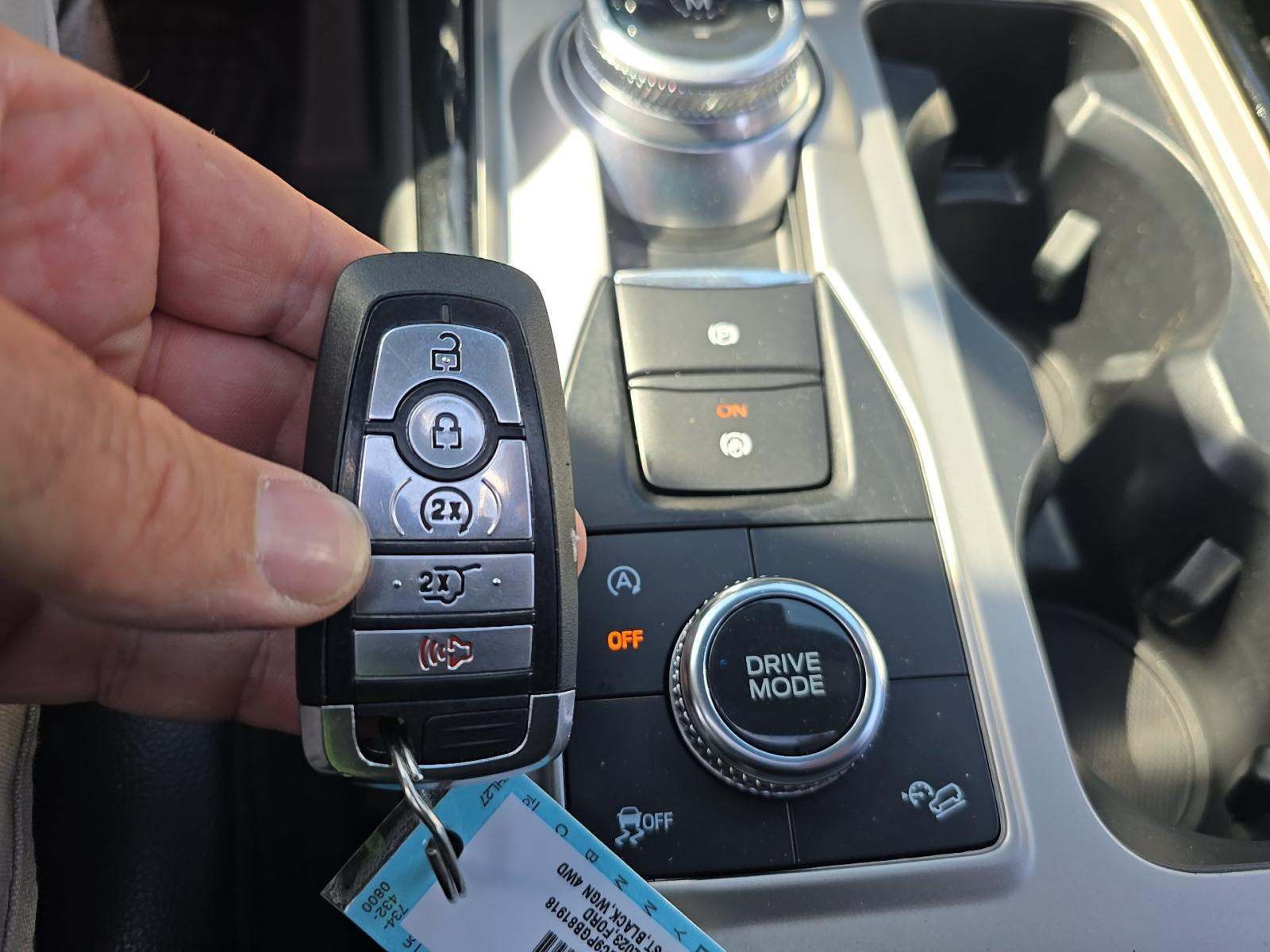 2023 Ford Explorer ST AWD