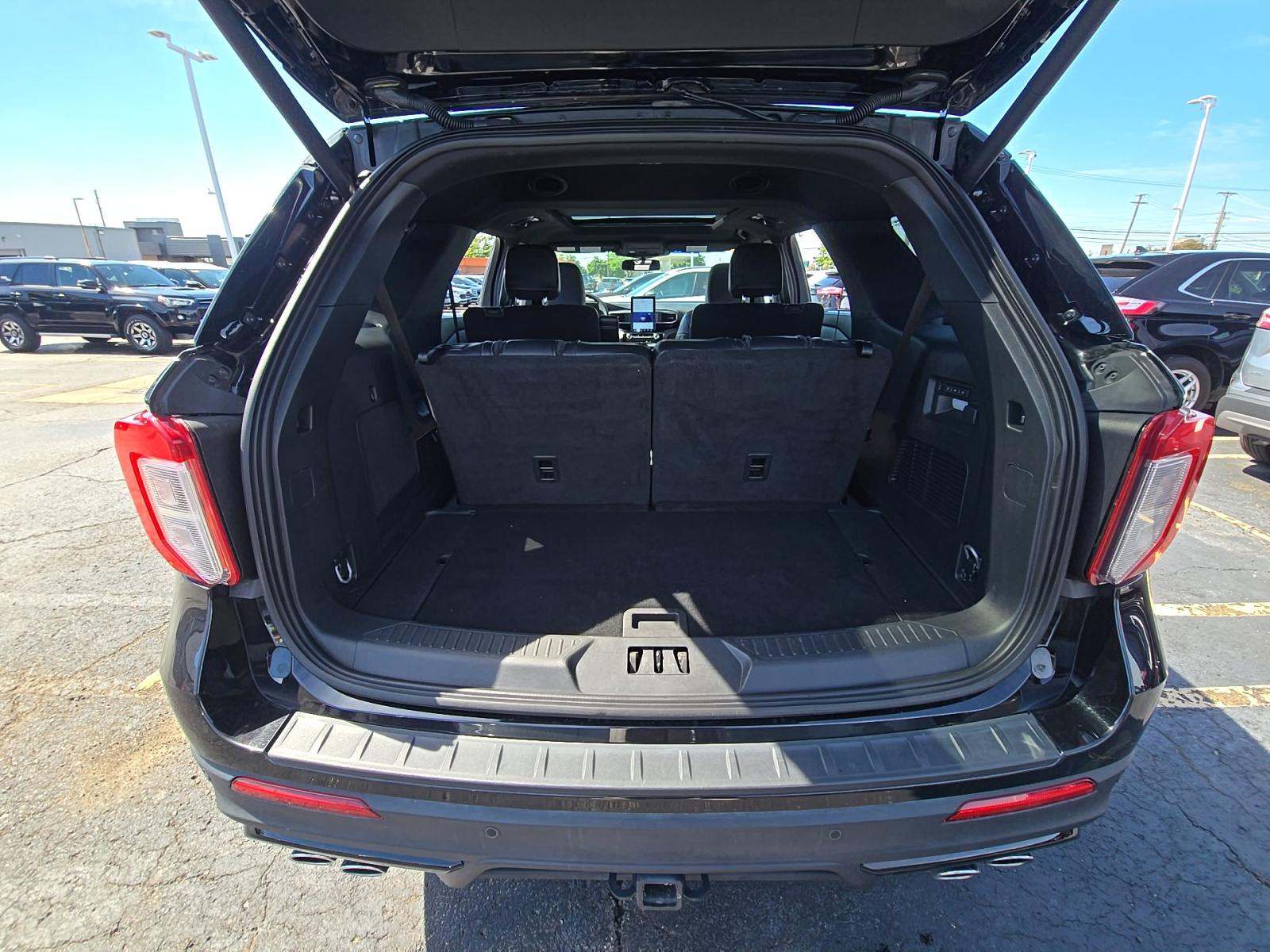 2023 Ford Explorer ST AWD