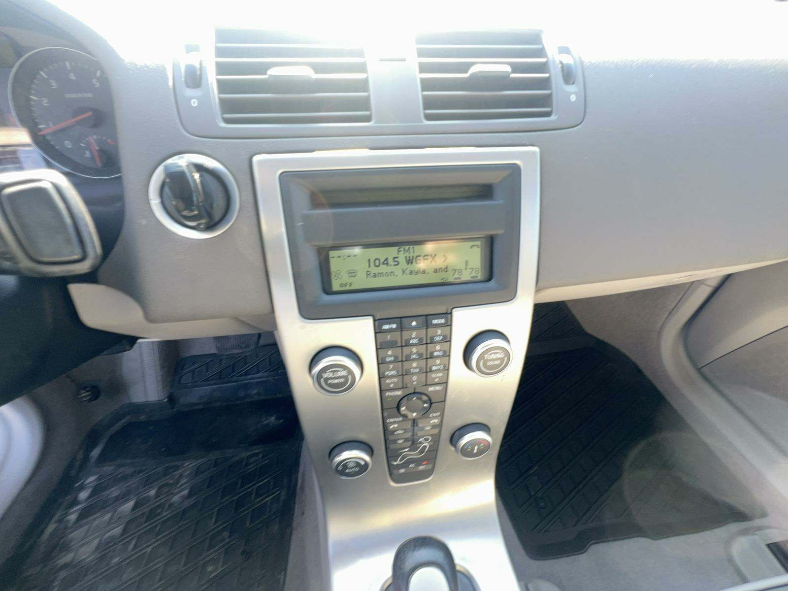 2010 Volvo S40 4D SEDAN FWD