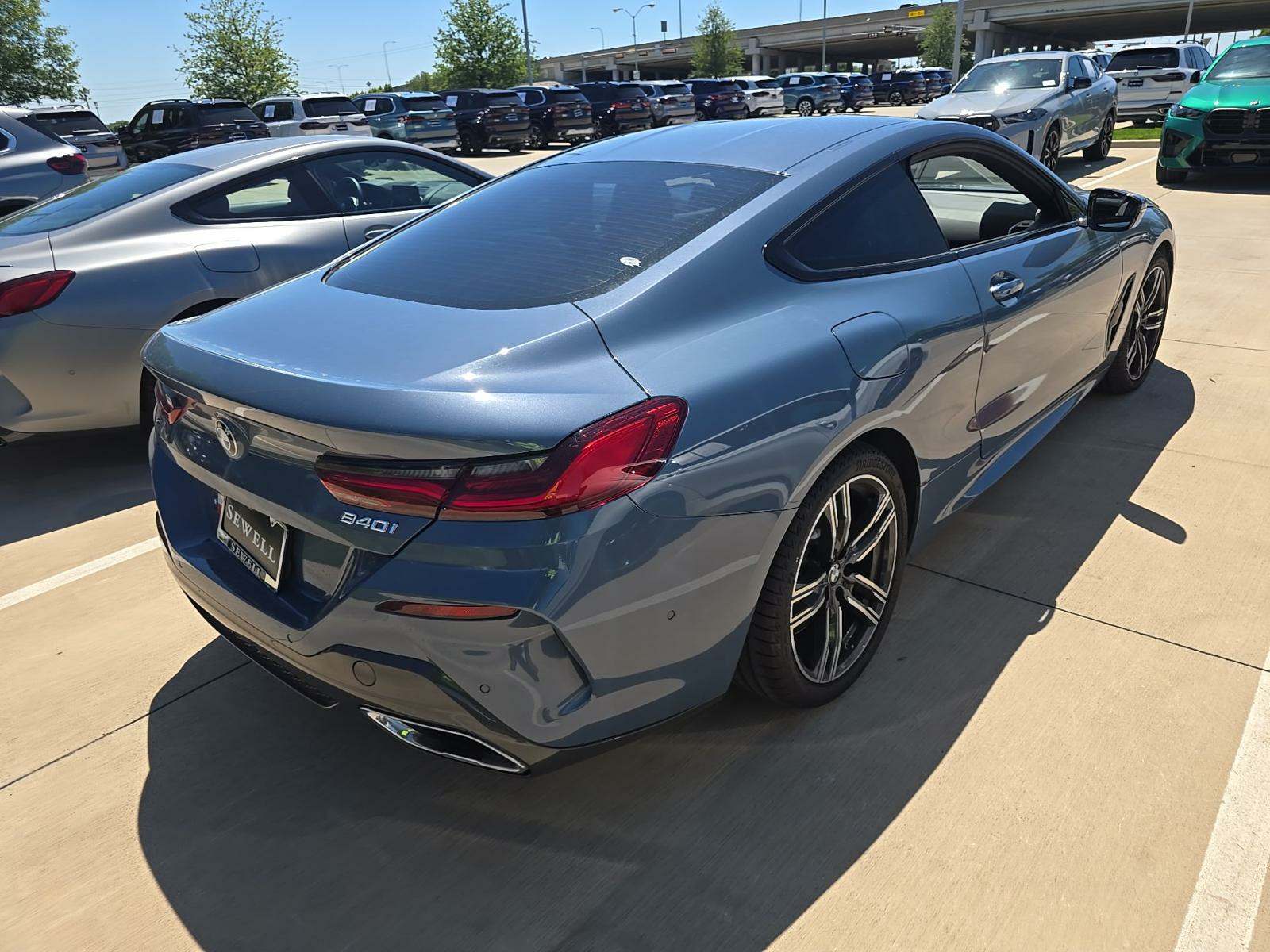 2022 BMW 8 Series 840i xDrive AWD