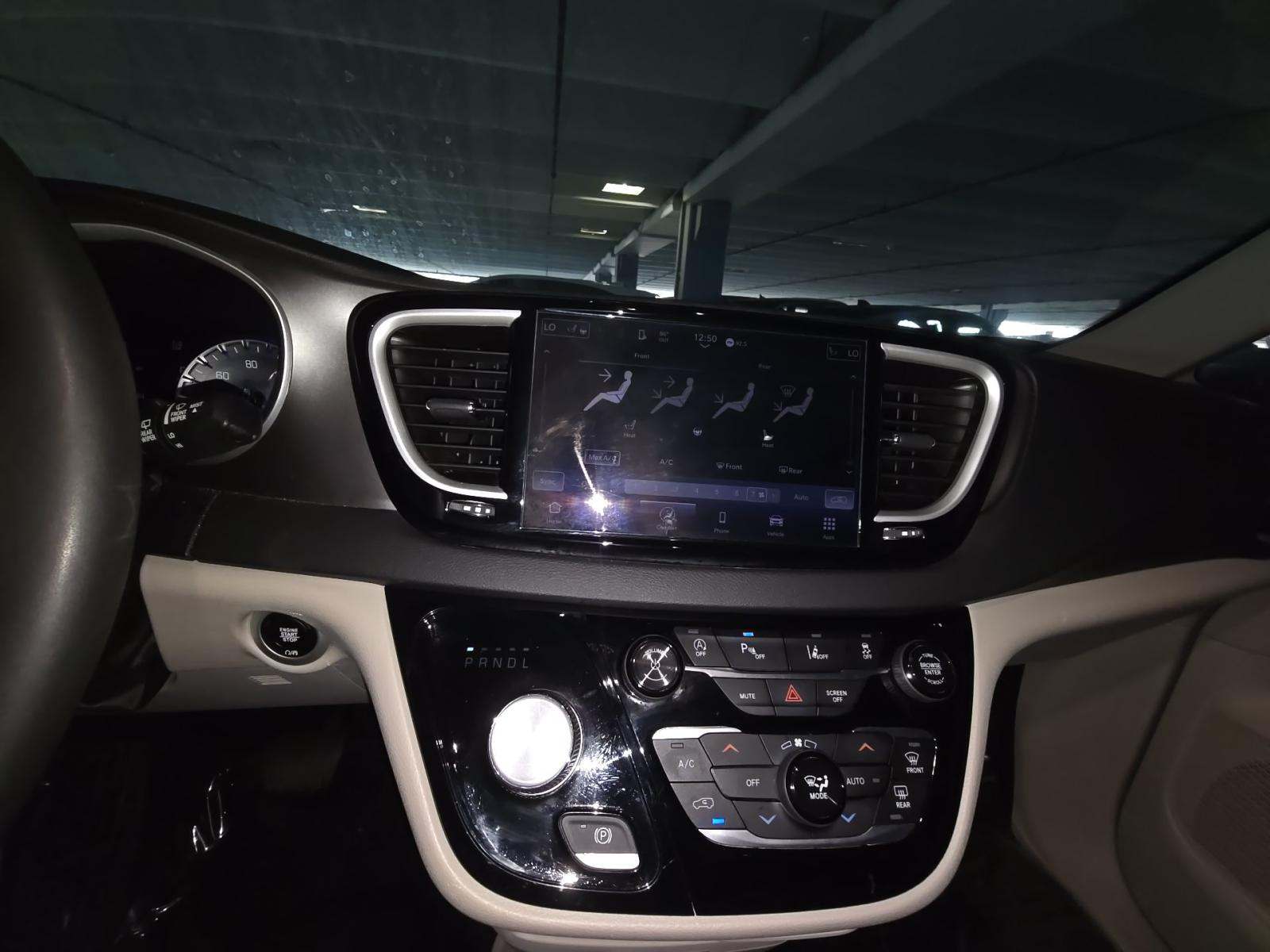 2024 Chrysler Pacifica Touring L FWD