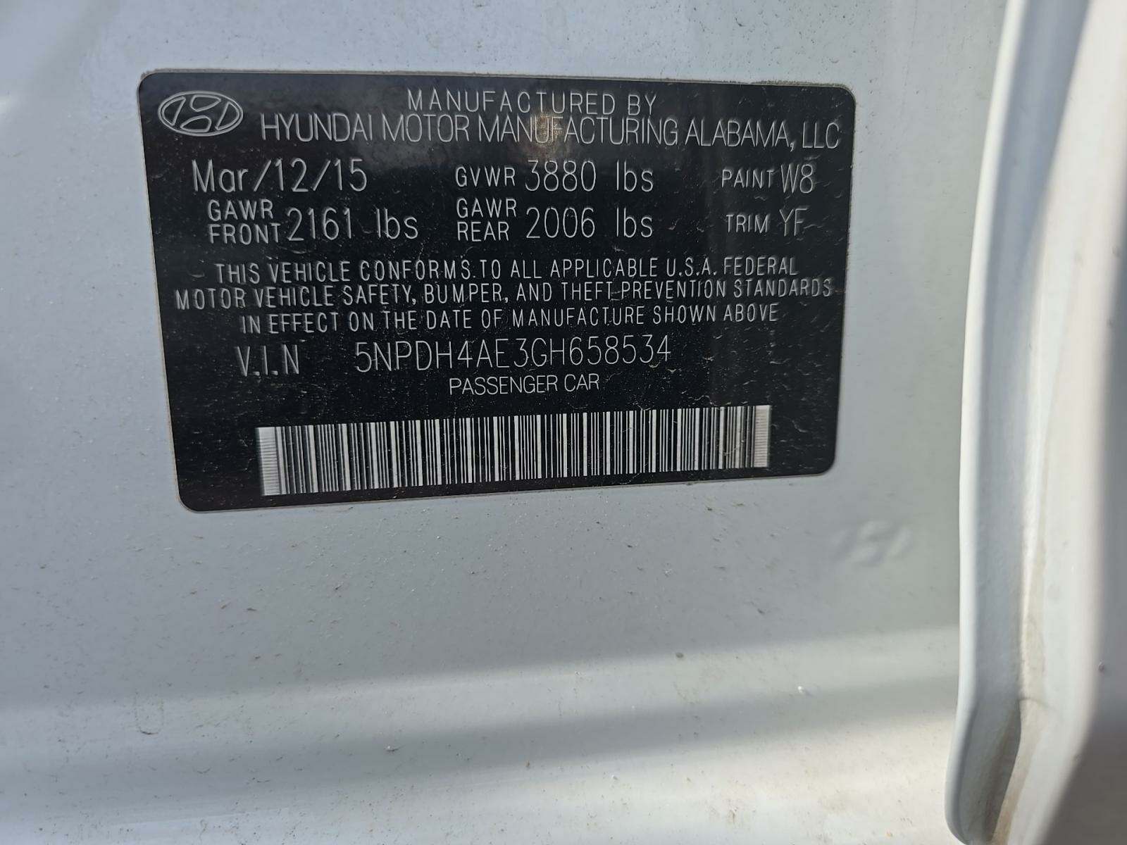 2016 Hyundai Elantra SE FWD