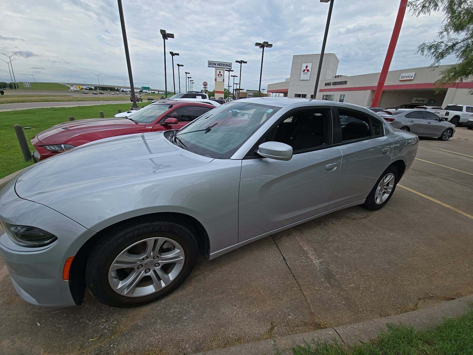 2022 Dodge Charger SXT RWD