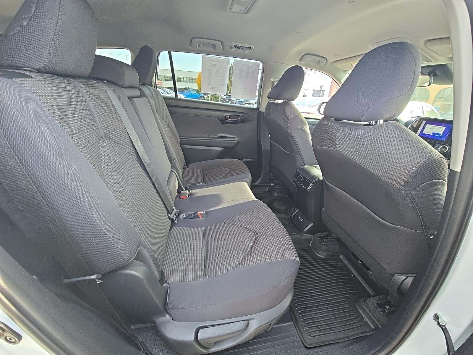 2023 Toyota Highlander LE AWD