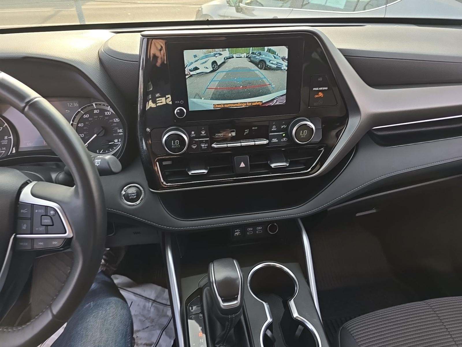 2023 Toyota Highlander LE AWD