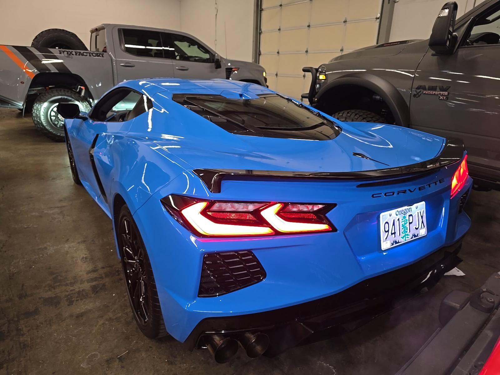 CHEVROLET CORVETTE - 2