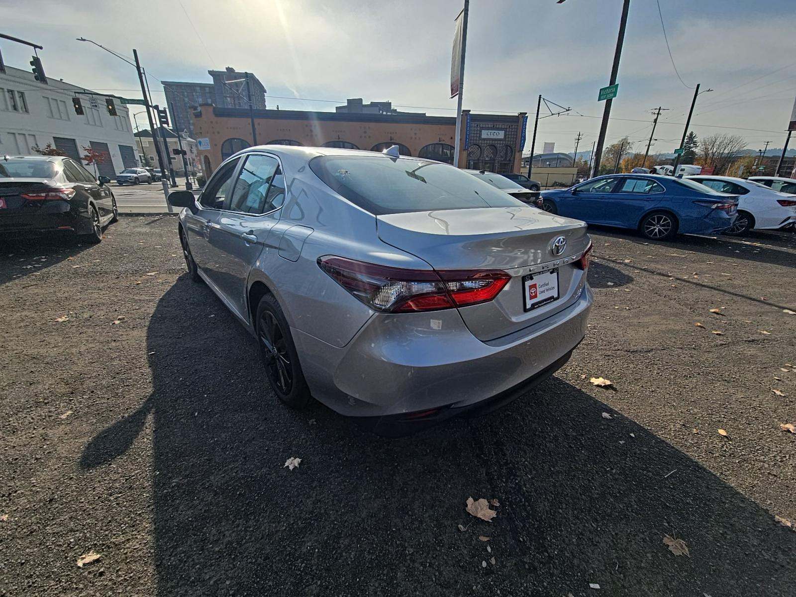 2022 Toyota Camry LE AWD