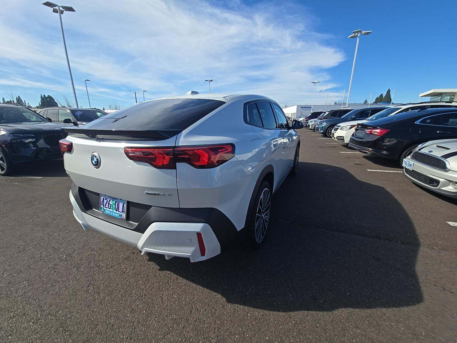 2025 BMW X2 xDrive28i AWD