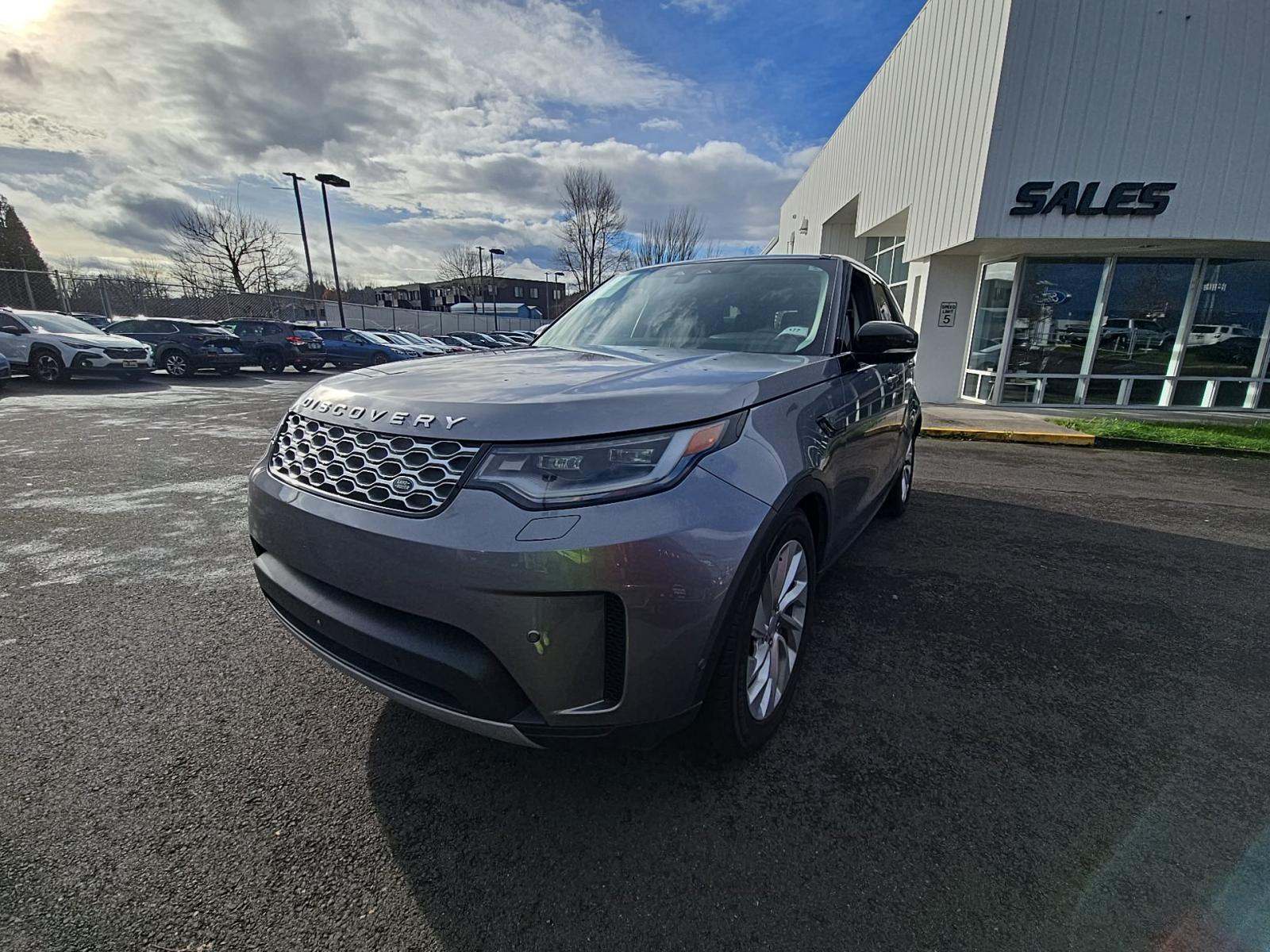 2024 Land Rover Discovery S AWD