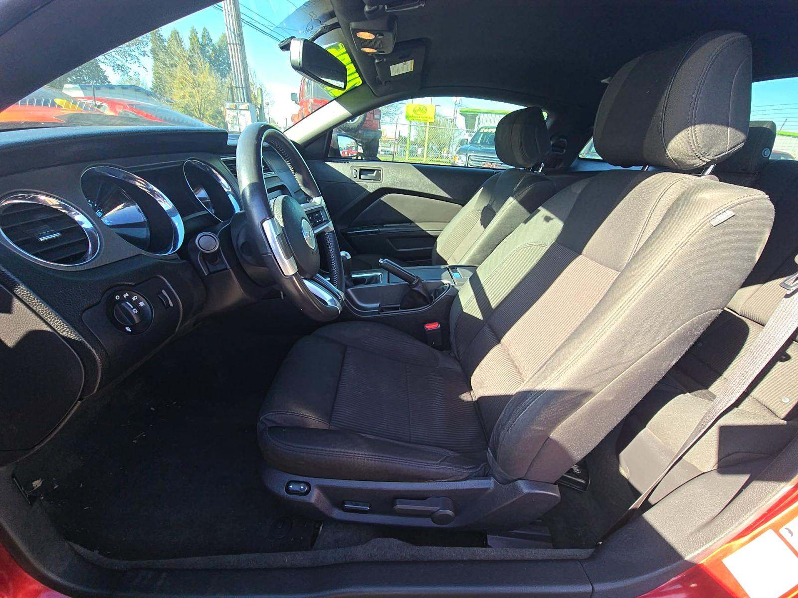 2014 Ford Mustang GT RWD