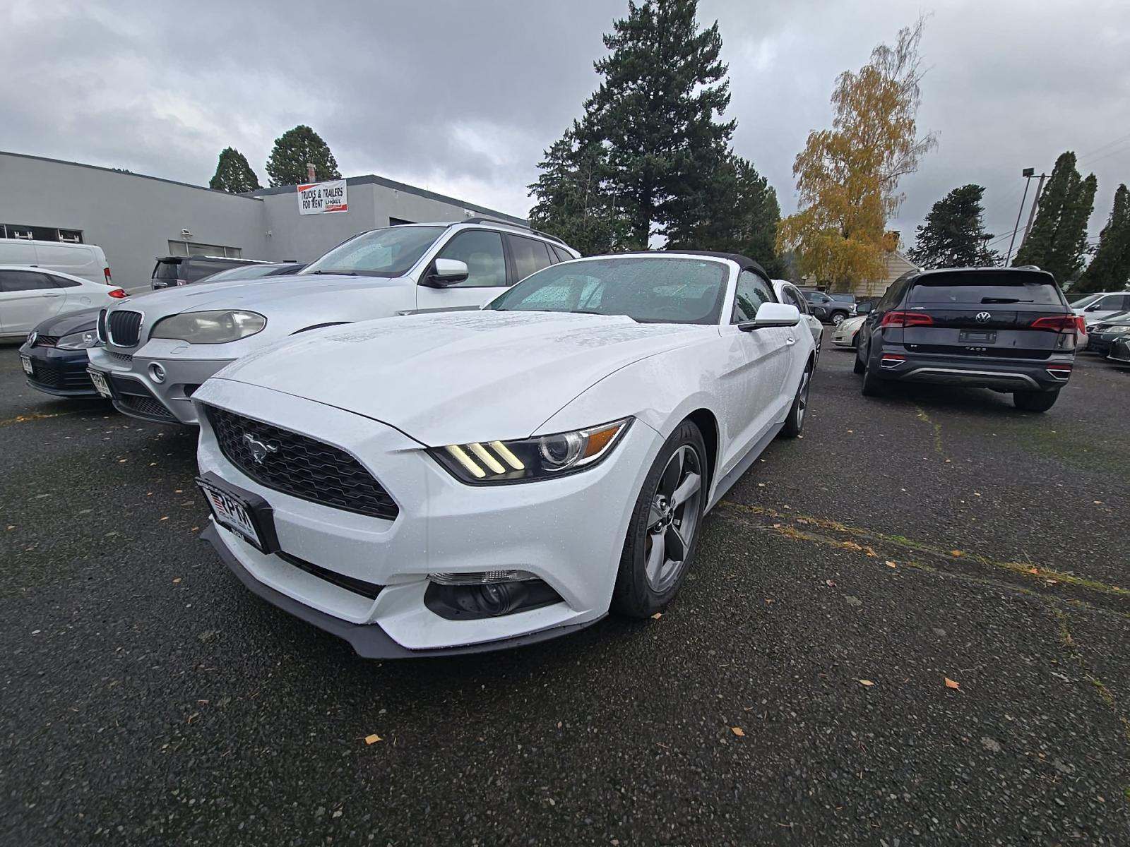 2015 Ford Mustang V6 RWD
