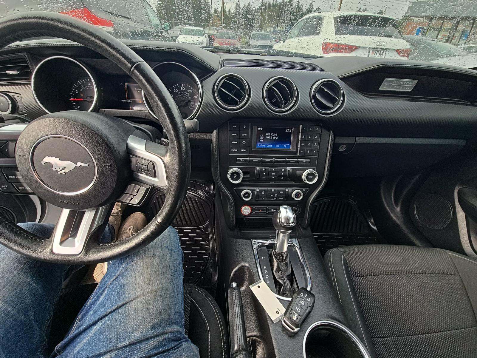 2015 Ford Mustang V6 RWD