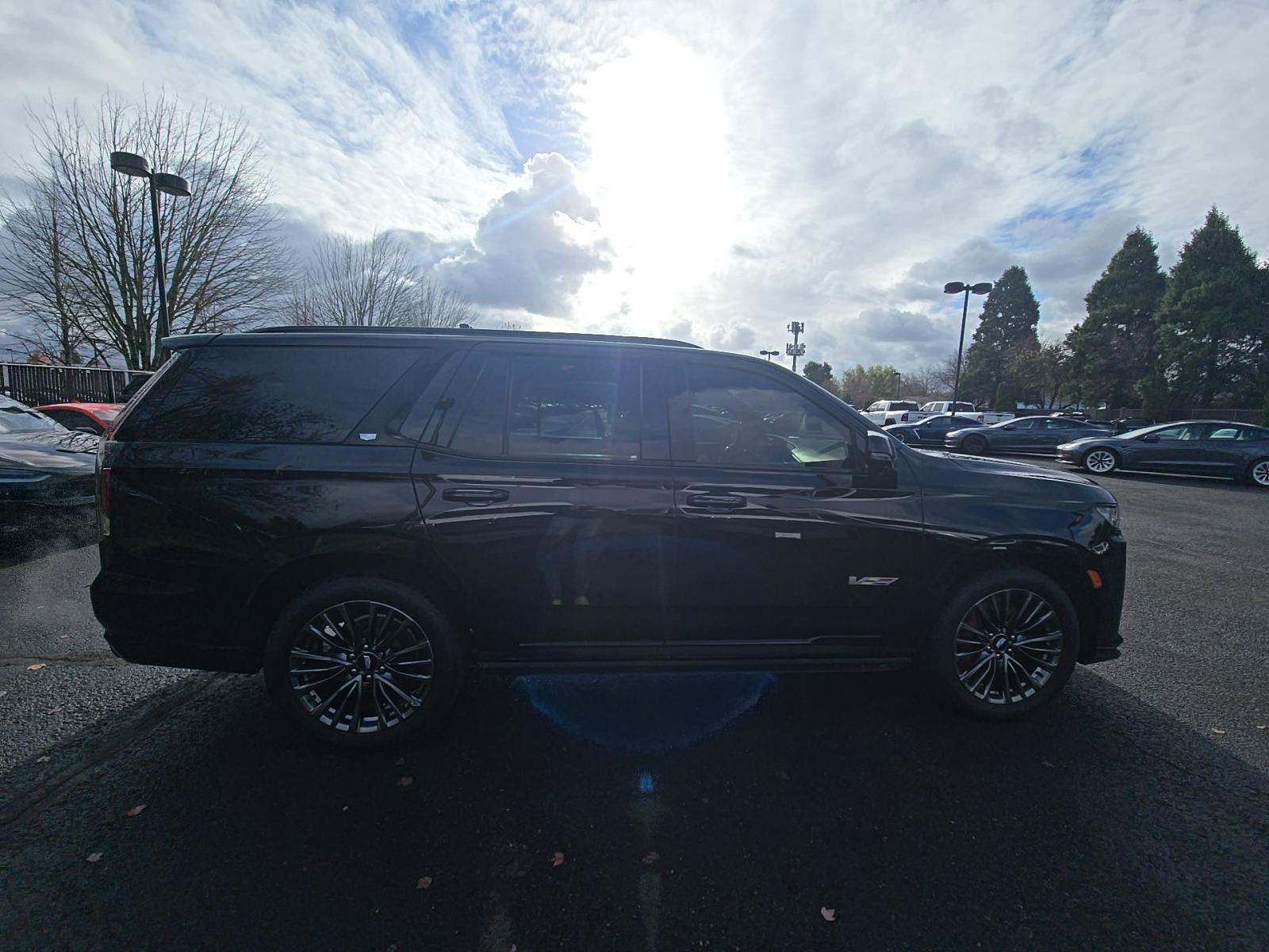 2023 Cadillac Escalade V-Series AWD